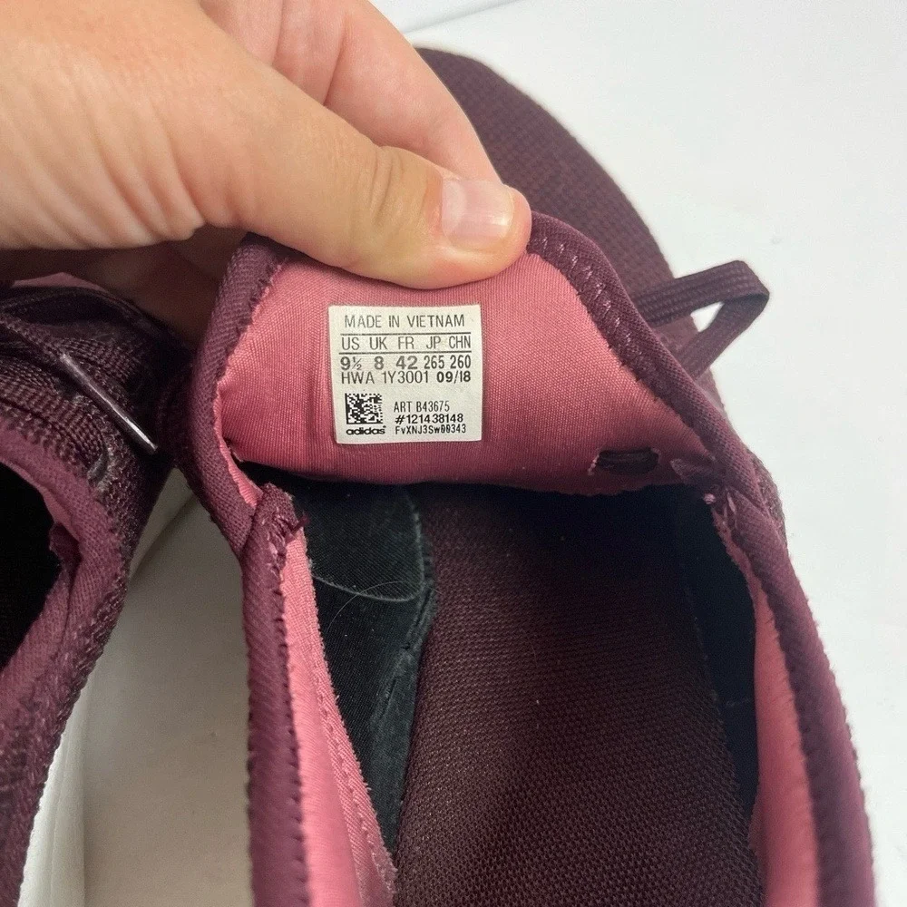 Adidas Sneakers Womens Size 9.5 Maroon Athletic Running Cloudfoam Comfortable Li